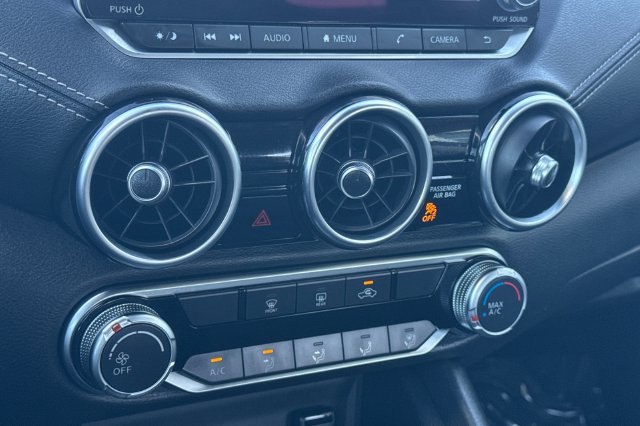 2025 Nissan Sentra SV - Photo 16