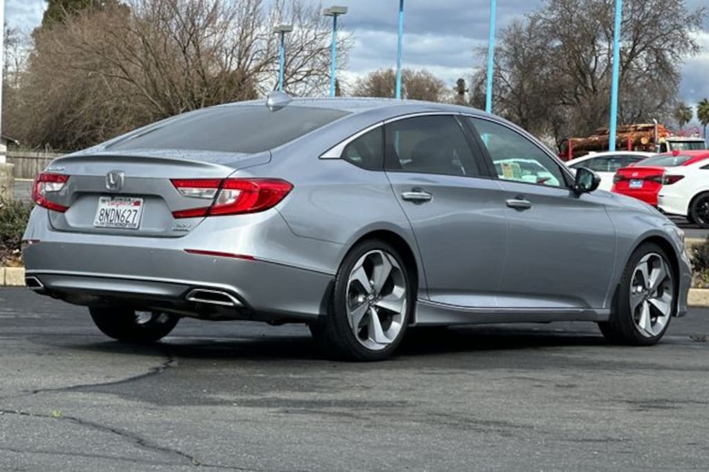 Used 2020 Honda Accord Touring 2.0T Sedan
