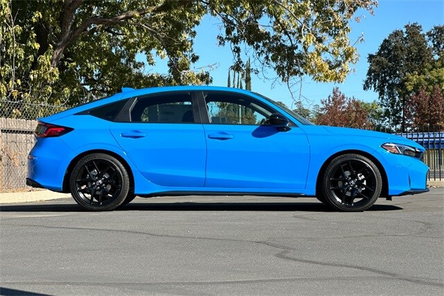 2025 Honda Civic Sport Hatchback photo 3