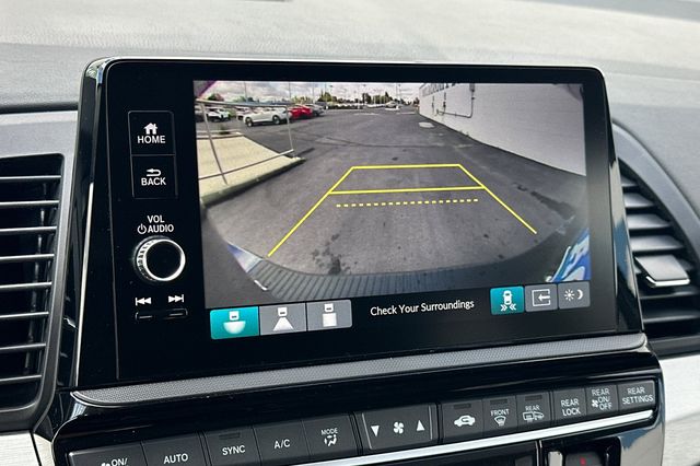 2026 Honda Odyssey Touring - Photo 24