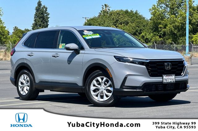 2025 Honda CR-V LX 2WD's photo