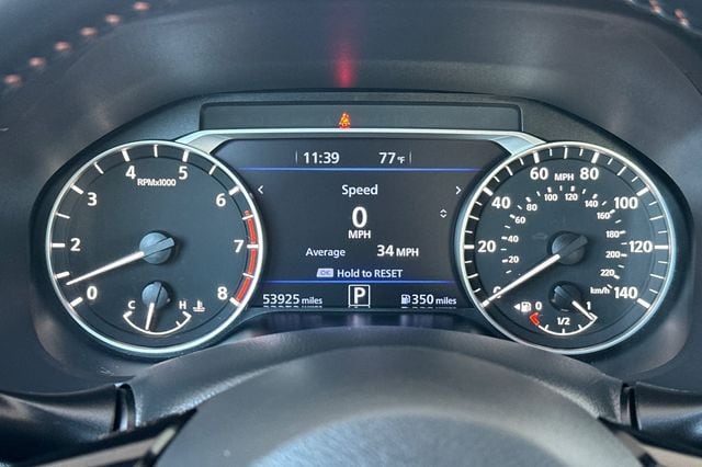 2025 Nissan Altima SR - Photo 20