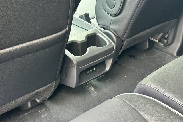 2026 Honda Odyssey Touring - Photo 14