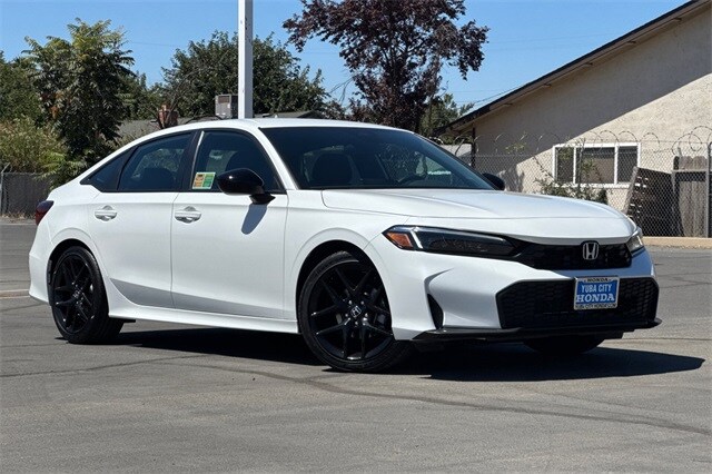 2026 Honda Civic Sport photo 2