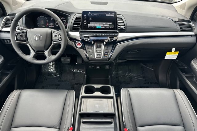 2026 Honda Odyssey Touring - Photo 15
