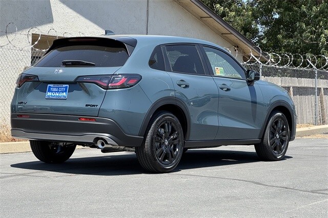 2026 Honda HR-V Sport photo 2