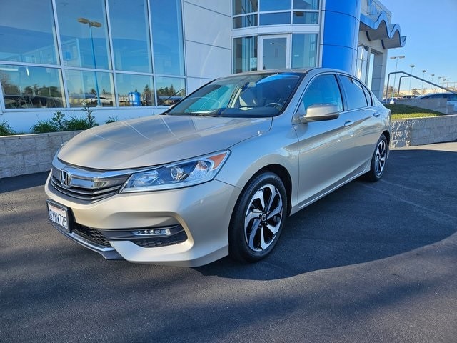 2017 Honda Accord EX-L V-6's photo