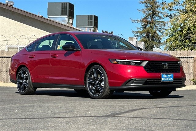 2025 Honda Accord Hybrid Sport photo 2