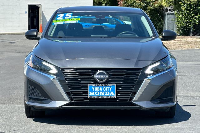 2025 Nissan Altima SV - Photo 6