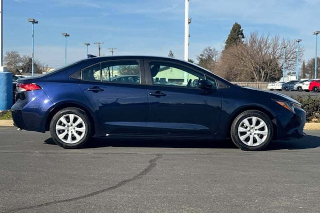 Used 2024 Toyota Corolla LE Sedan