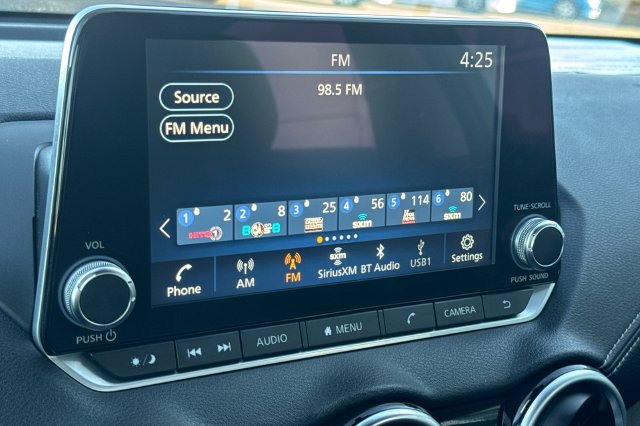 2025 Nissan Sentra SV - Photo 14