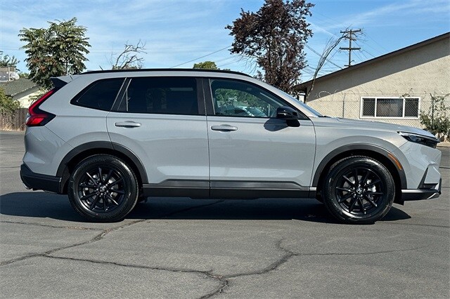 2026 Honda CR-V Hybrid Sport-L photo 3