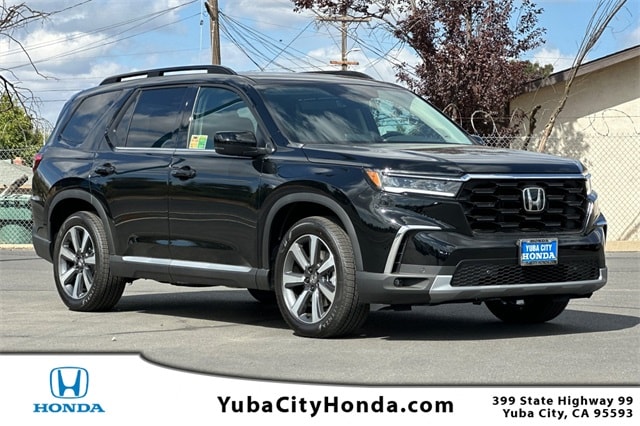 2025 Honda Pilot Touring's photo