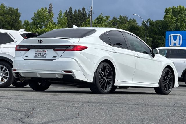 2025 Toyota Camry XSE - Photo 4