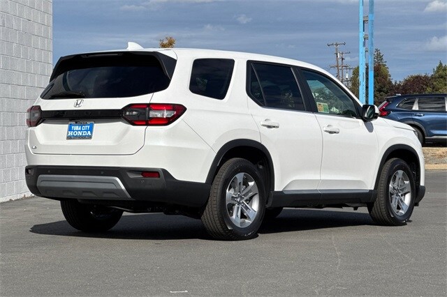 2025 Honda Pilot EX-L photo 4