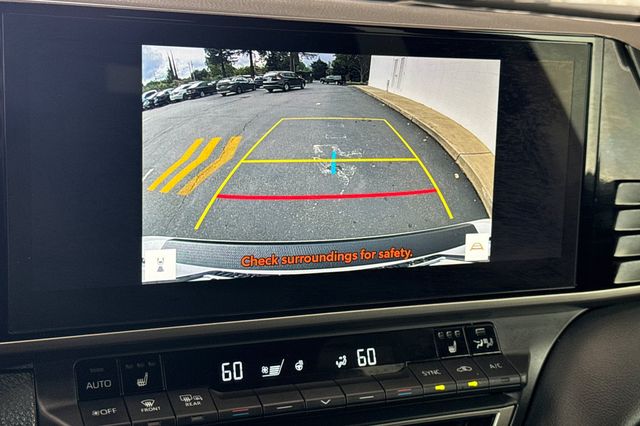 2025 Toyota Camry XSE - Photo 15