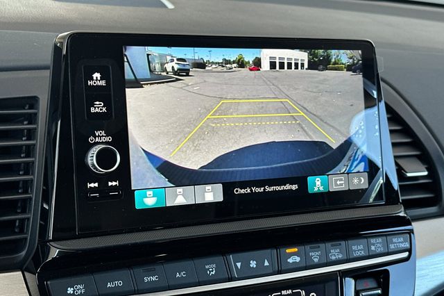 2026 Honda Odyssey Touring - Photo 23