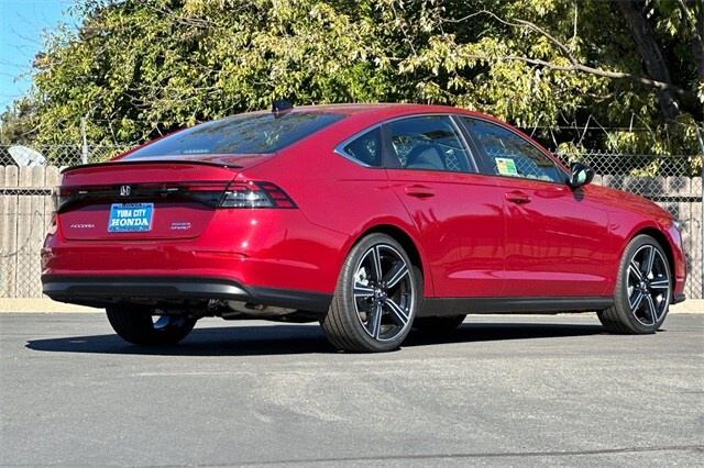 2025 Honda Accord Hybrid Sport photo 3