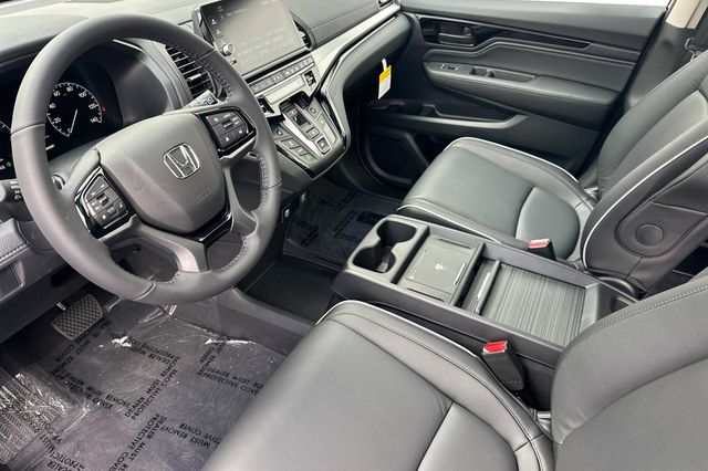 2026 Honda Odyssey Touring - Photo 10