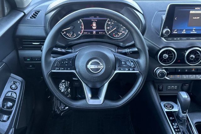 2025 Nissan Sentra SV - Photo 11