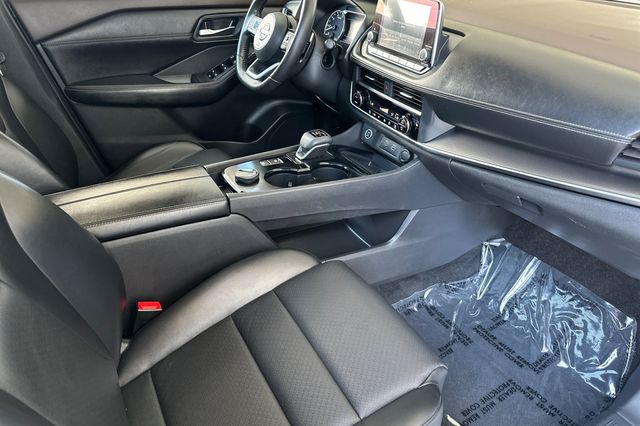 2023 Nissan Rogue SV - Photo 12