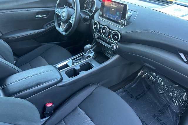 2025 Nissan Sentra SV - Photo 12