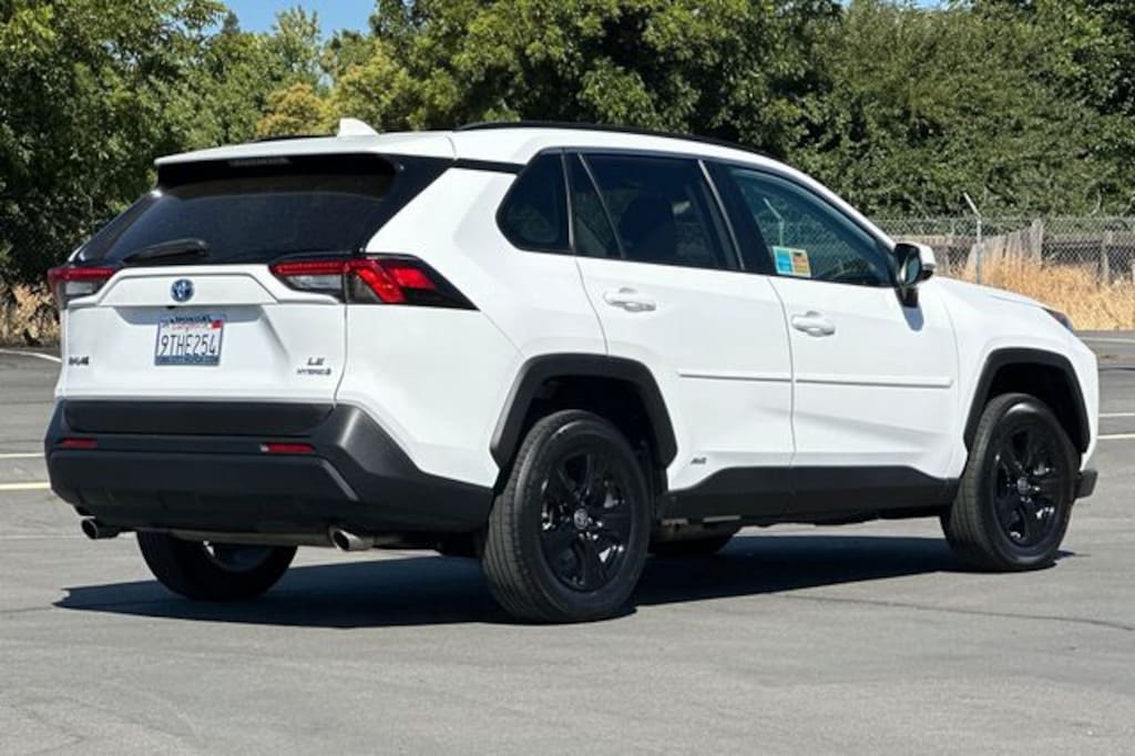 Used 2022 Toyota RAV4 Hybrid LE SUV