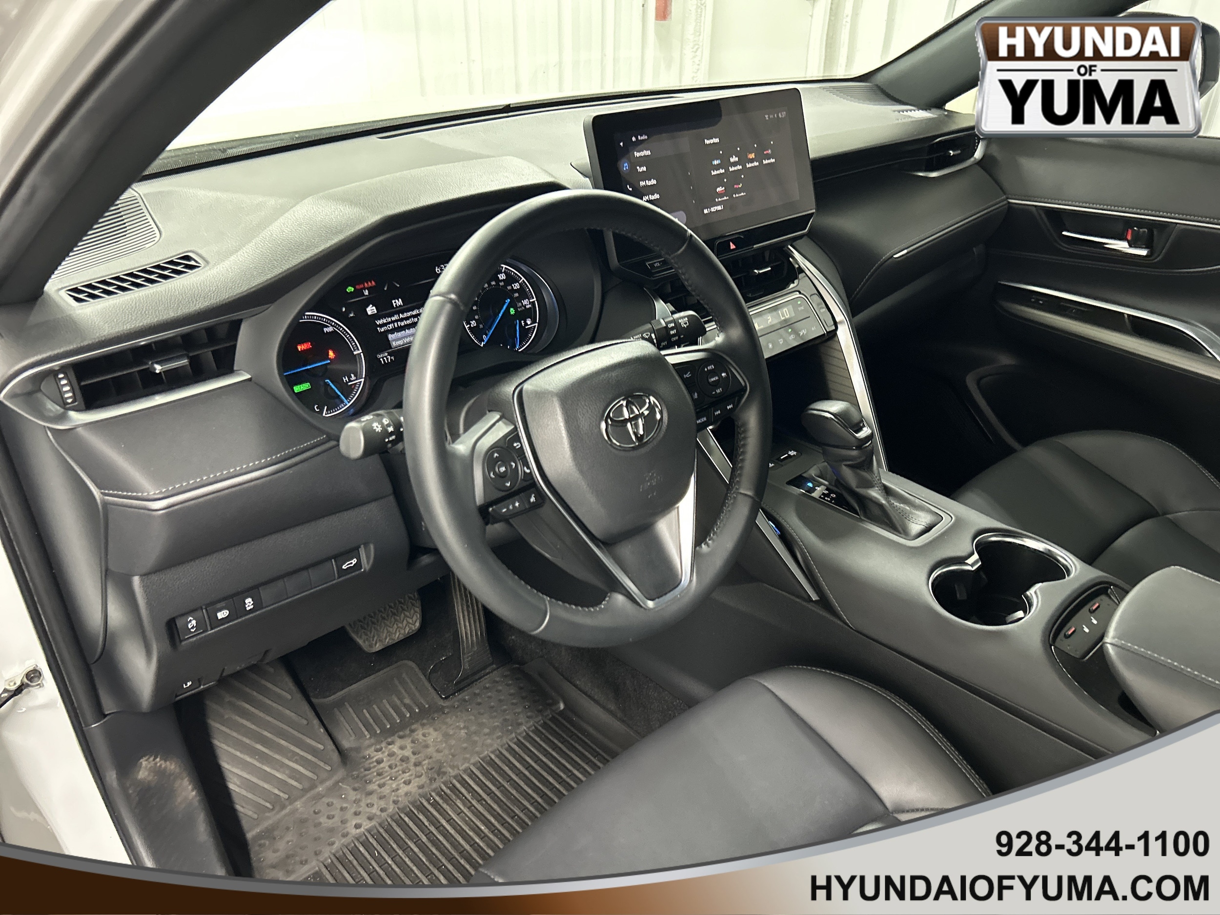 2024 Toyota Venza XLE - Photo 22