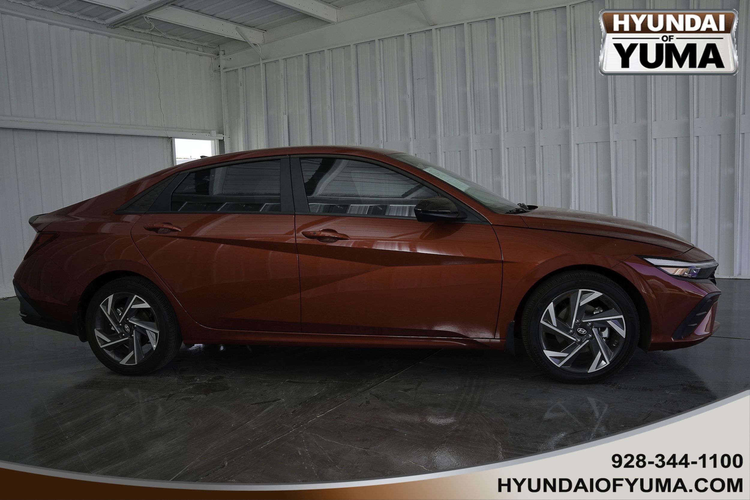 2025 Hyundai Elantra SEL - Photo 7