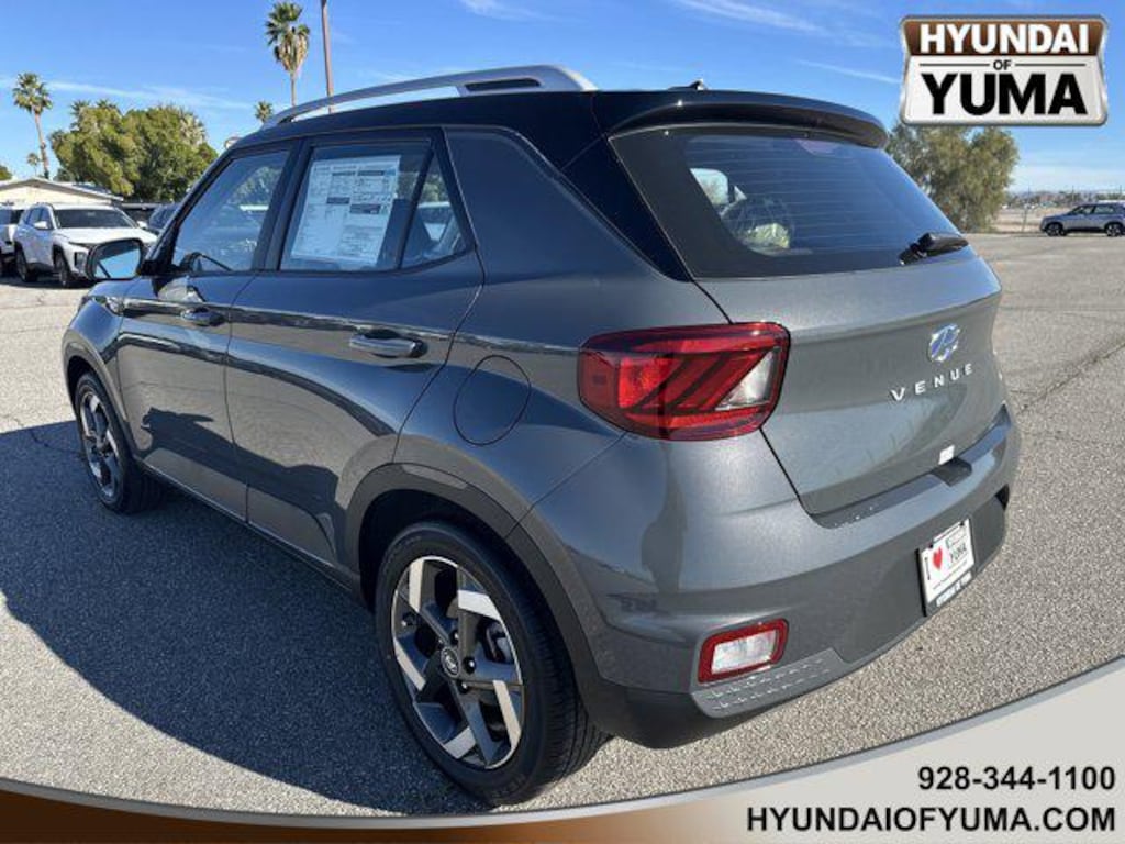New 2026 Hyundai Venue SEL w/Two-Tone Roof SEL FWD w/Two-Tone Roof