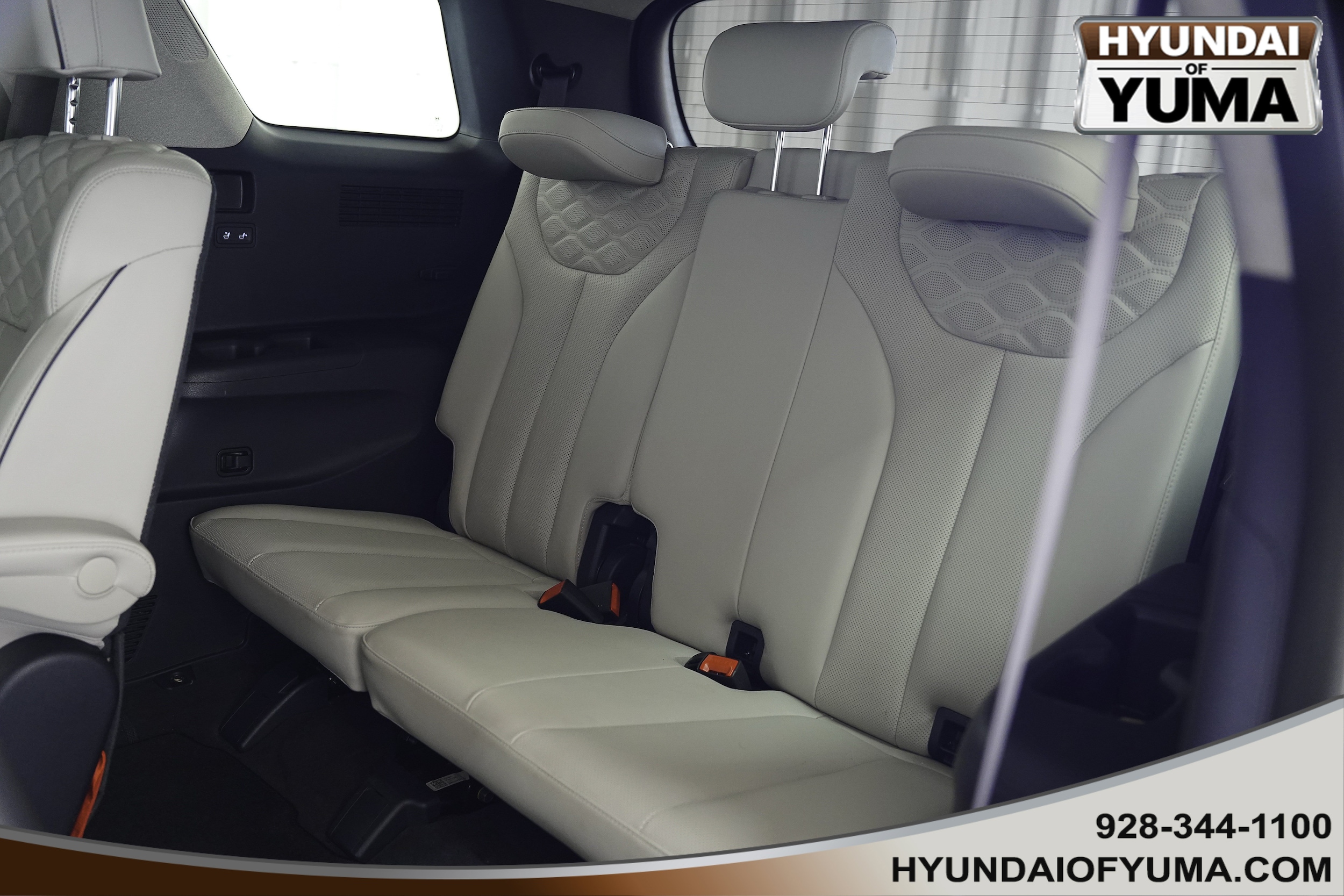 2022 Hyundai Palisade Limited - Photo 12