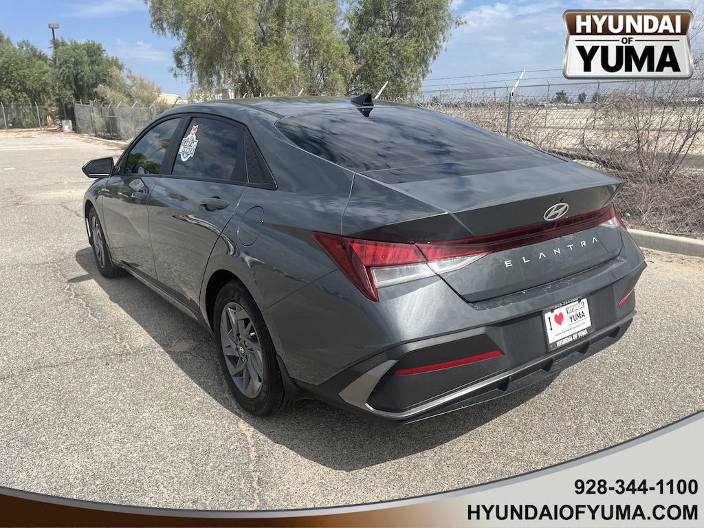 Used 2024 Hyundai Elantra SEL SEL IVT