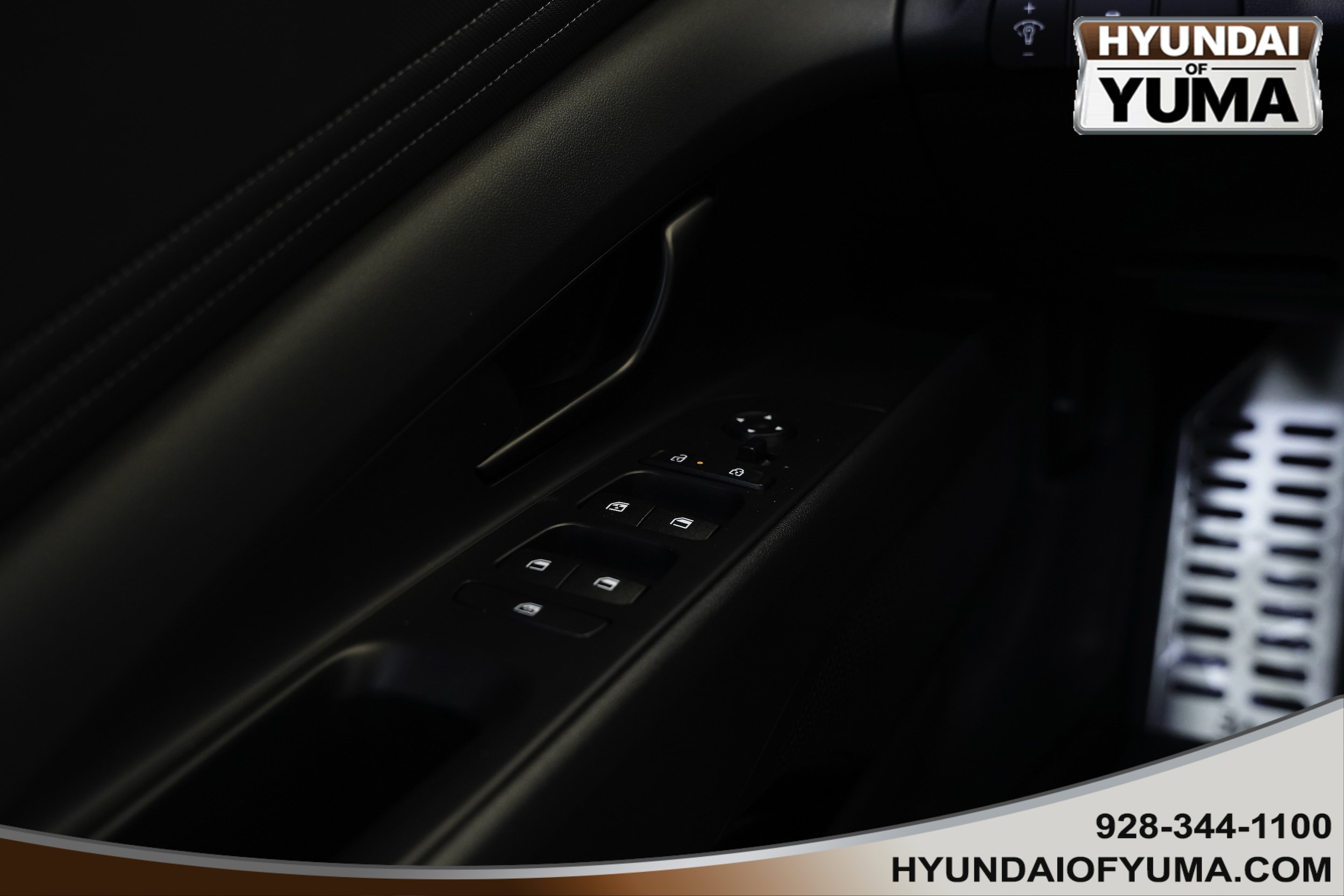 2025 Hyundai Elantra SEL - Photo 16