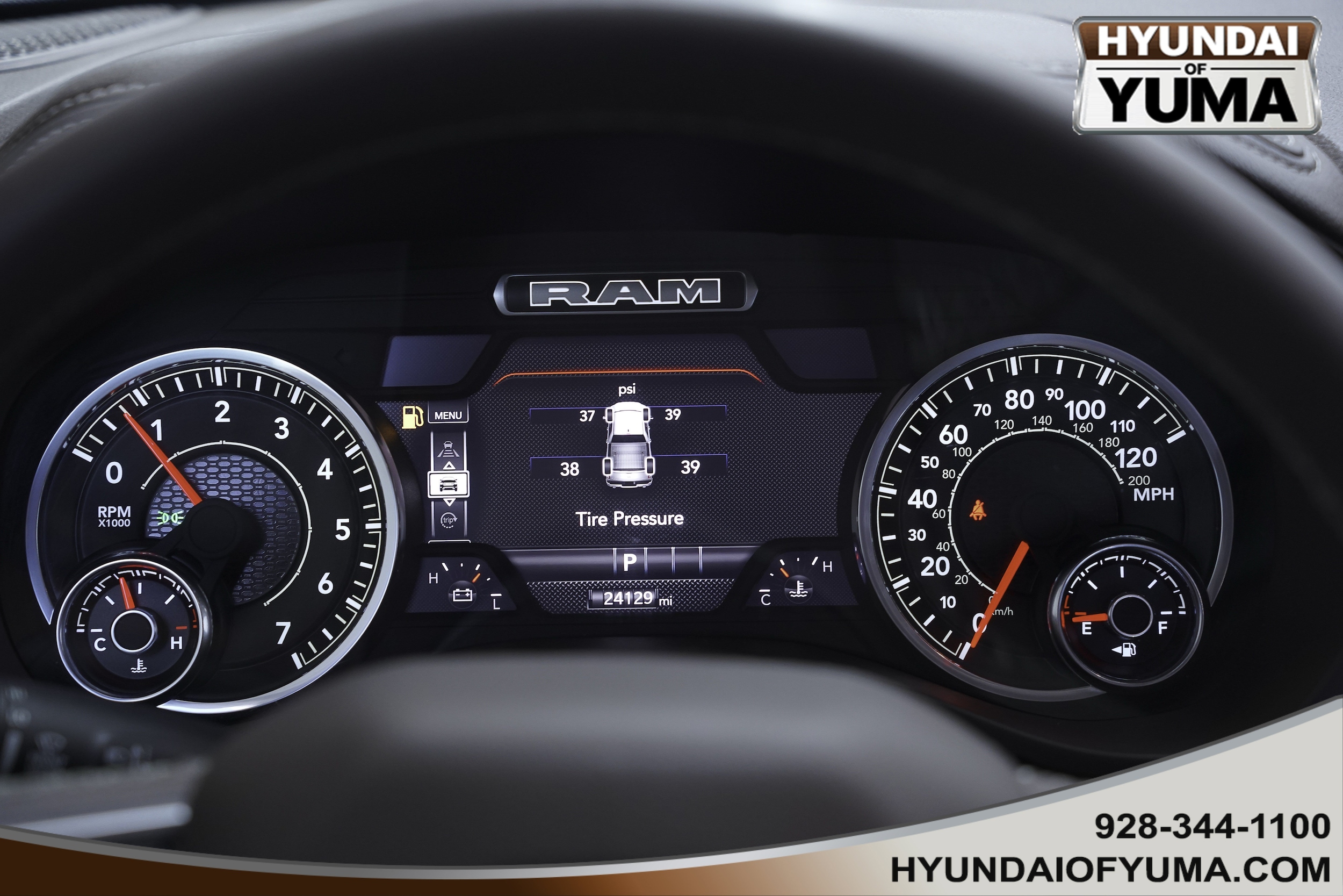 2025 RAM Ram 1500 Pickup Laramie - Photo 25