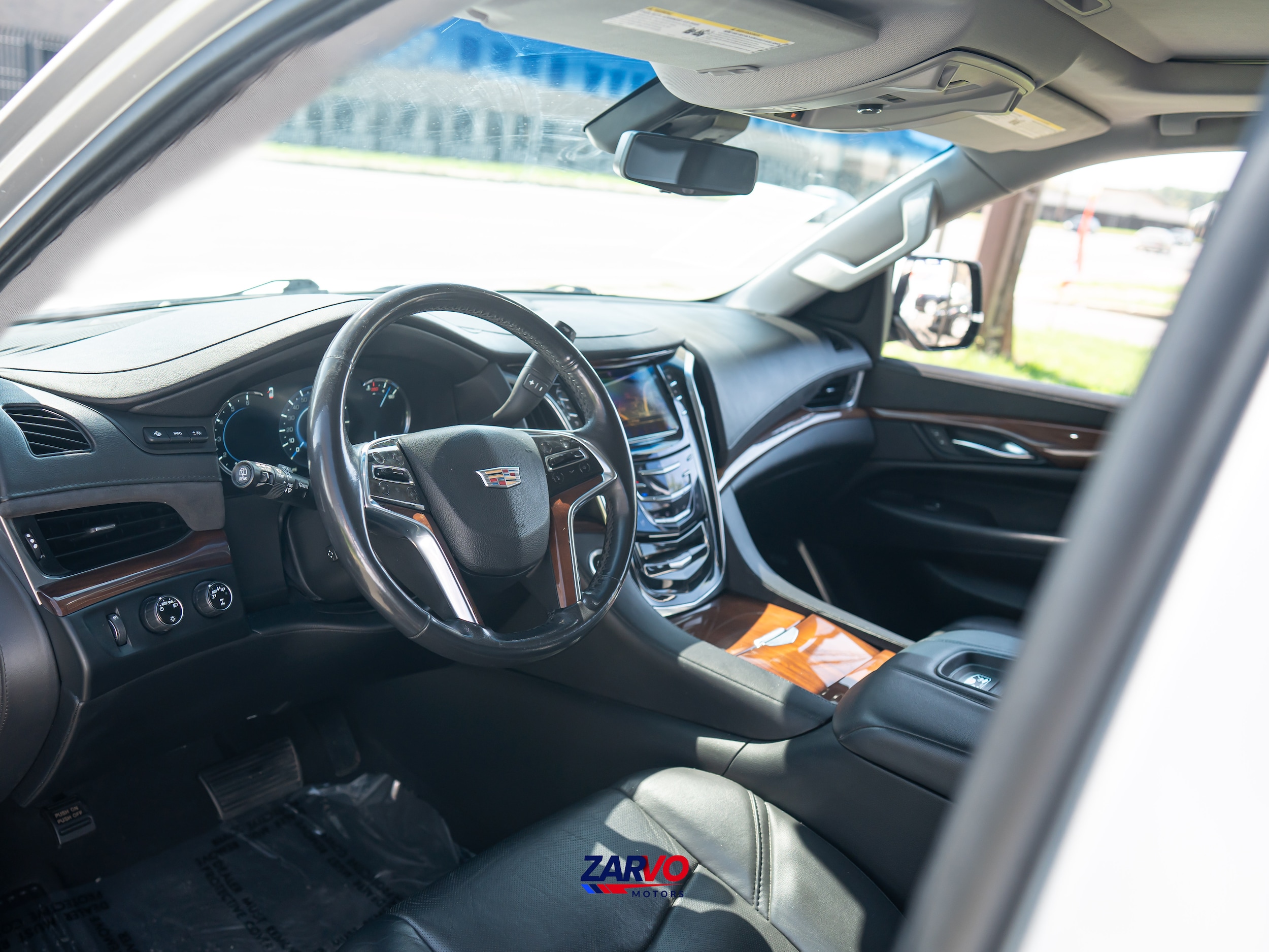 2019 Cadillac Escalade Luxury - Photo 13
