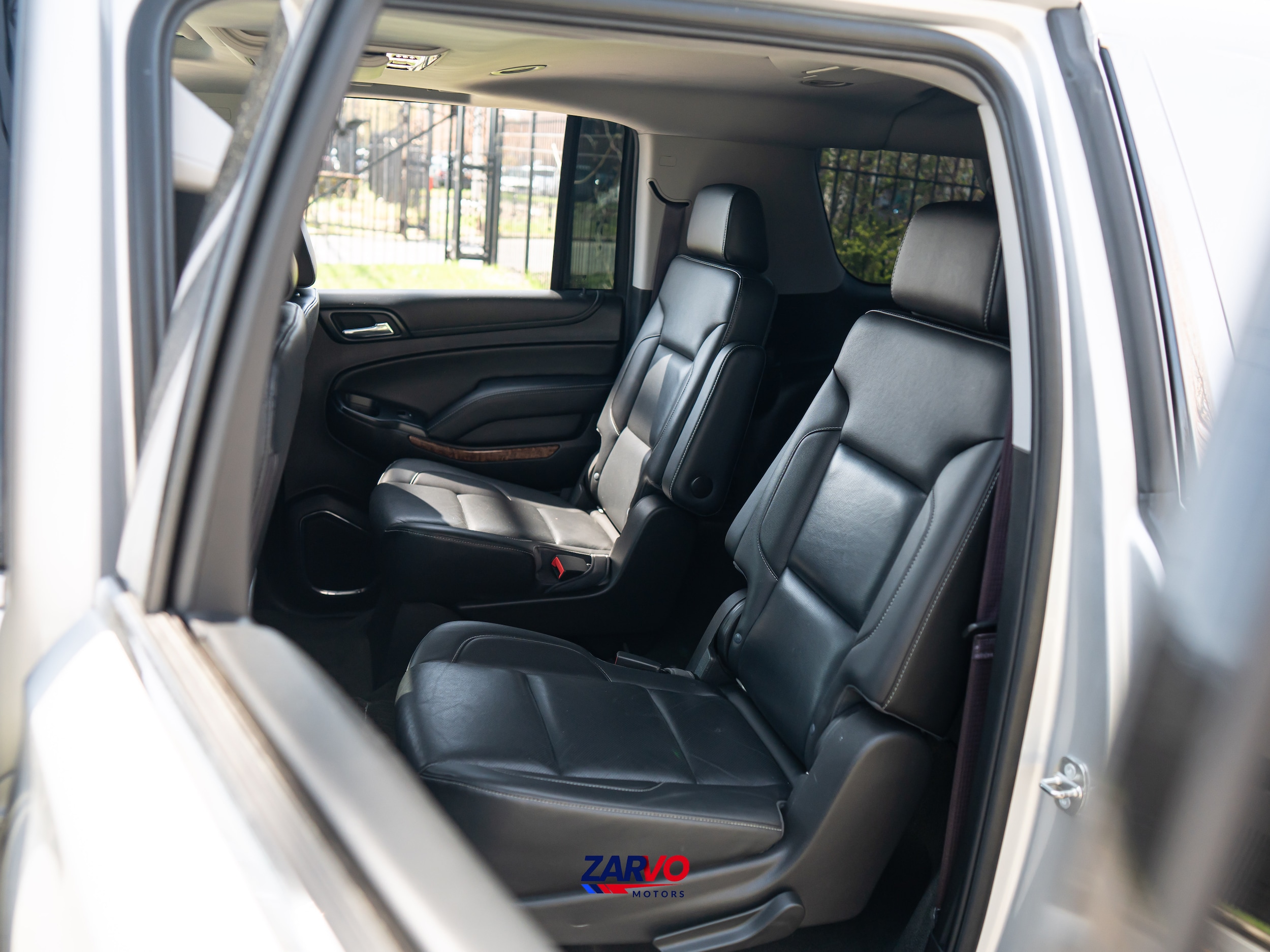 2017 Chevrolet Suburban Premier - Photo 21