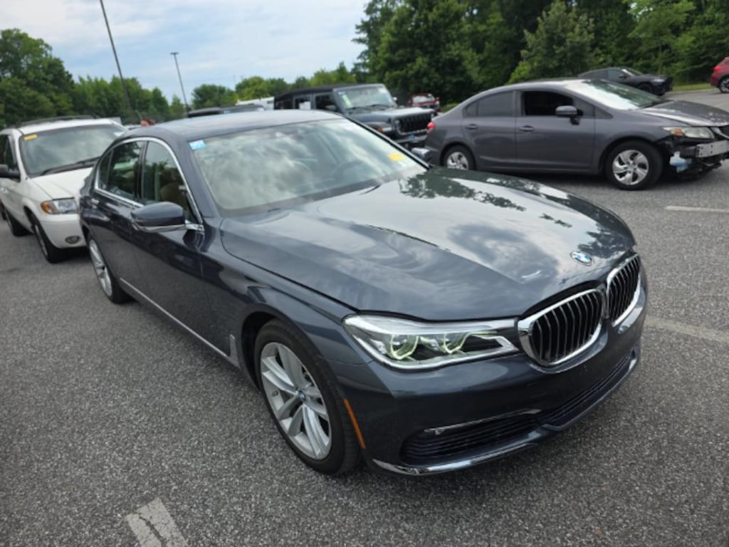 Used 2016 BMW 750i xDrive Sedan