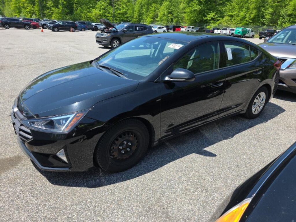 Used 2019 Hyundai Elantra SE Sedan