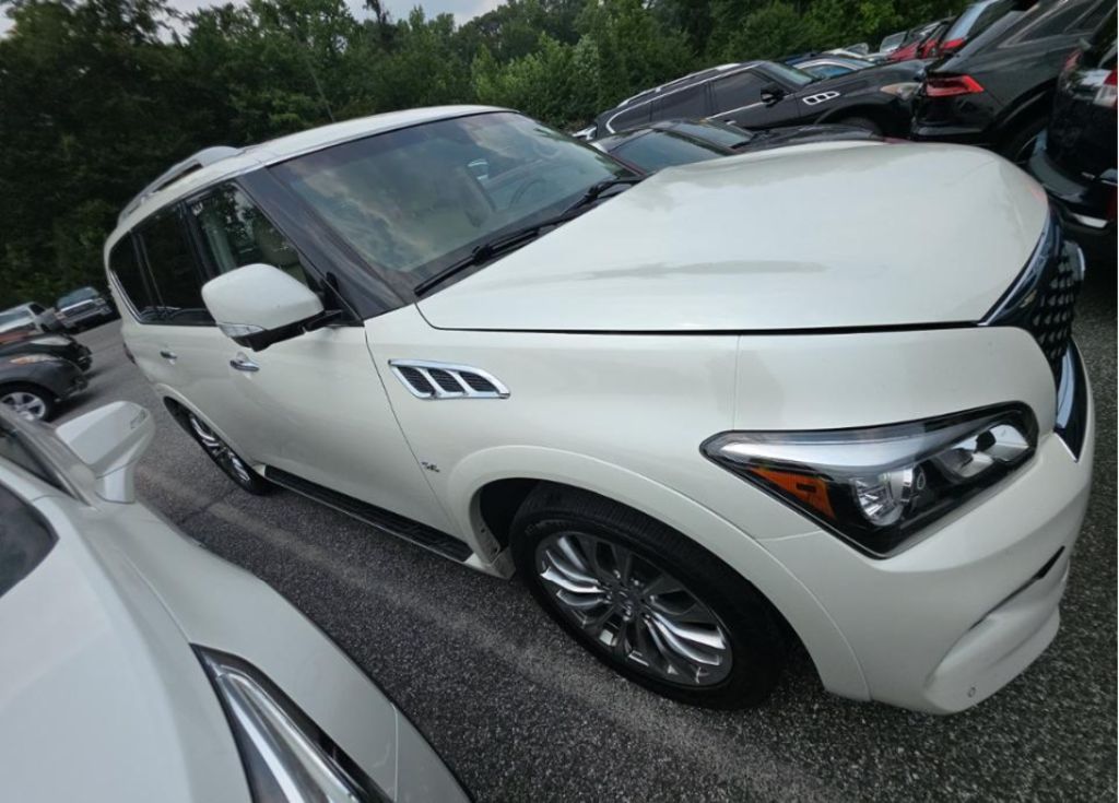 Used 2017 INFINITI QX80 SUV