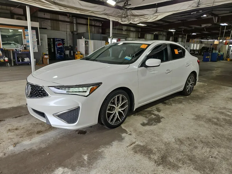2020 Acura ILX Premium