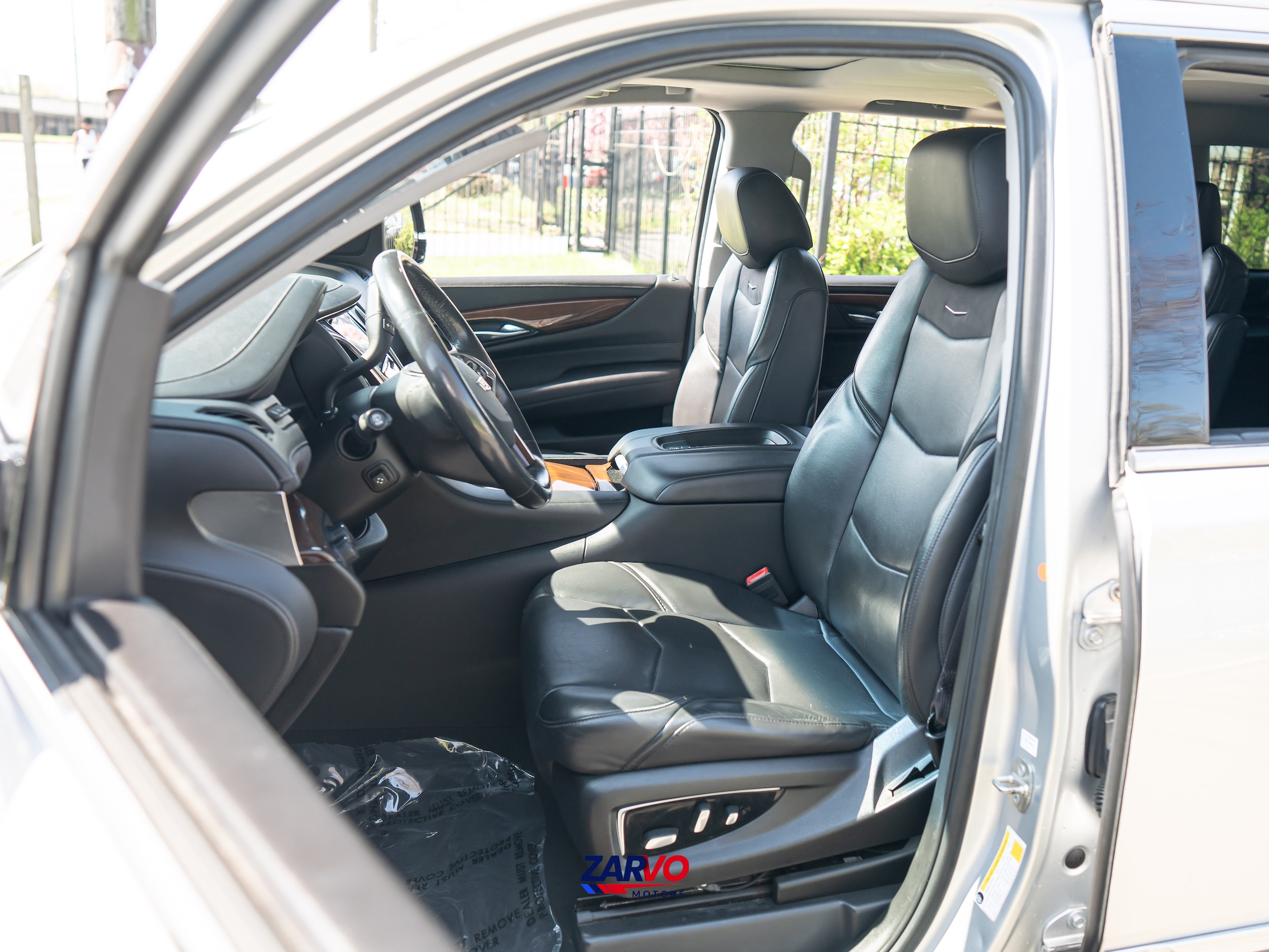 2019 Cadillac Escalade Luxury - Photo 16