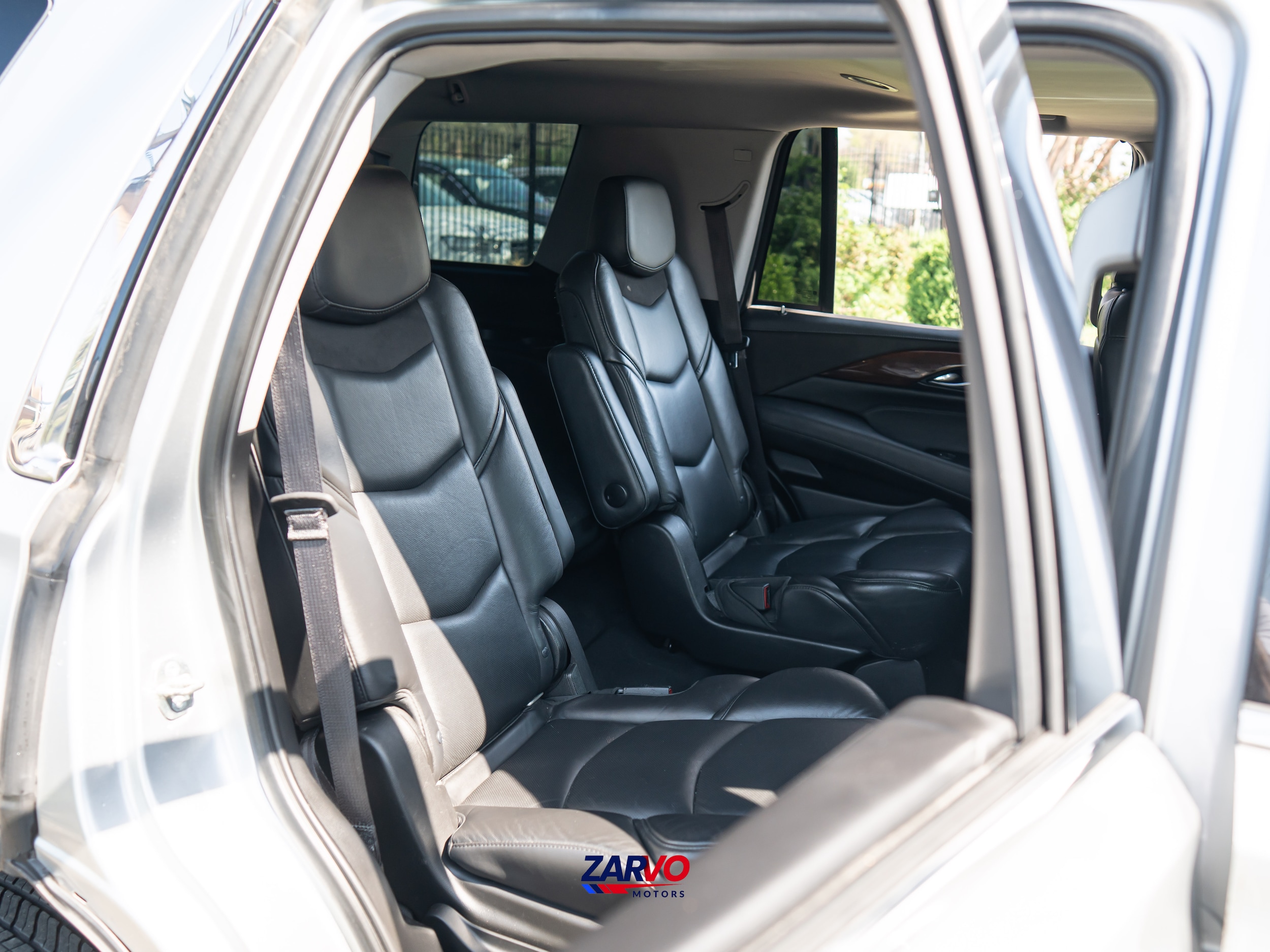 2019 Cadillac Escalade Luxury - Photo 18