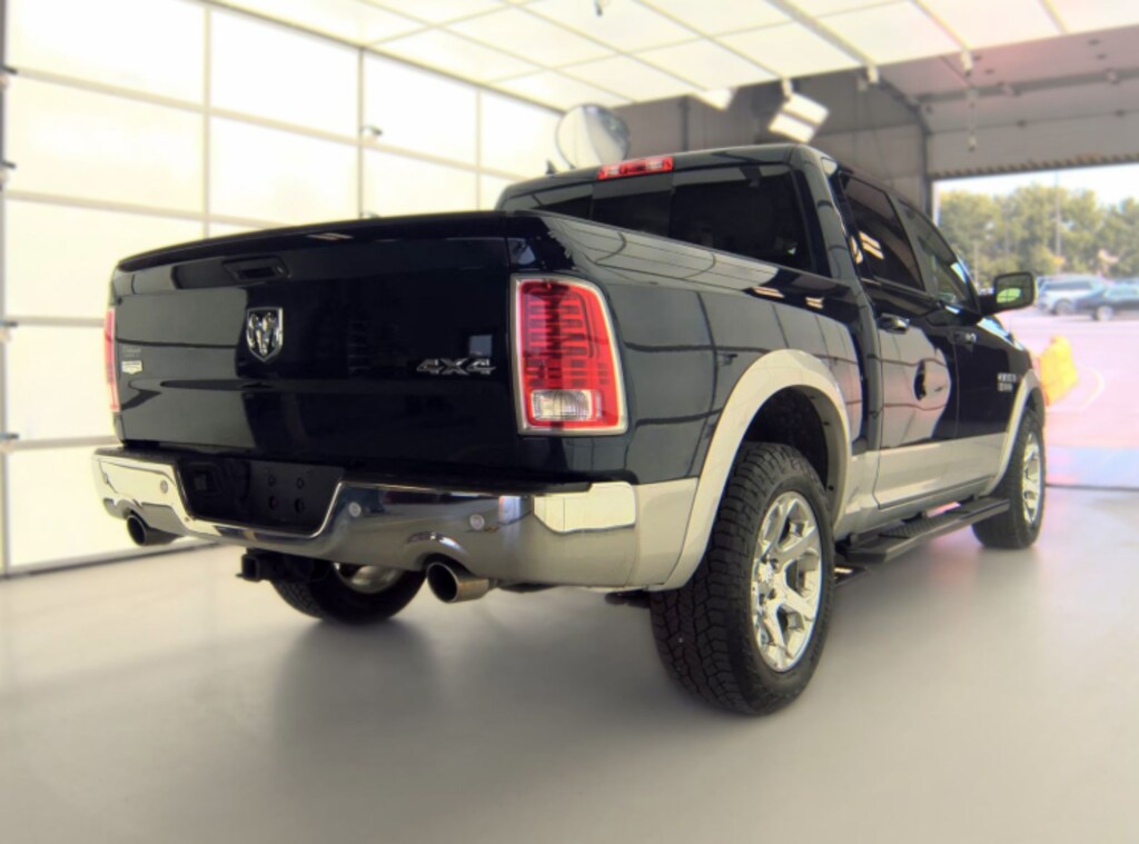 Used 2018 Ram 1500 Laramie Truck Crew Cab
