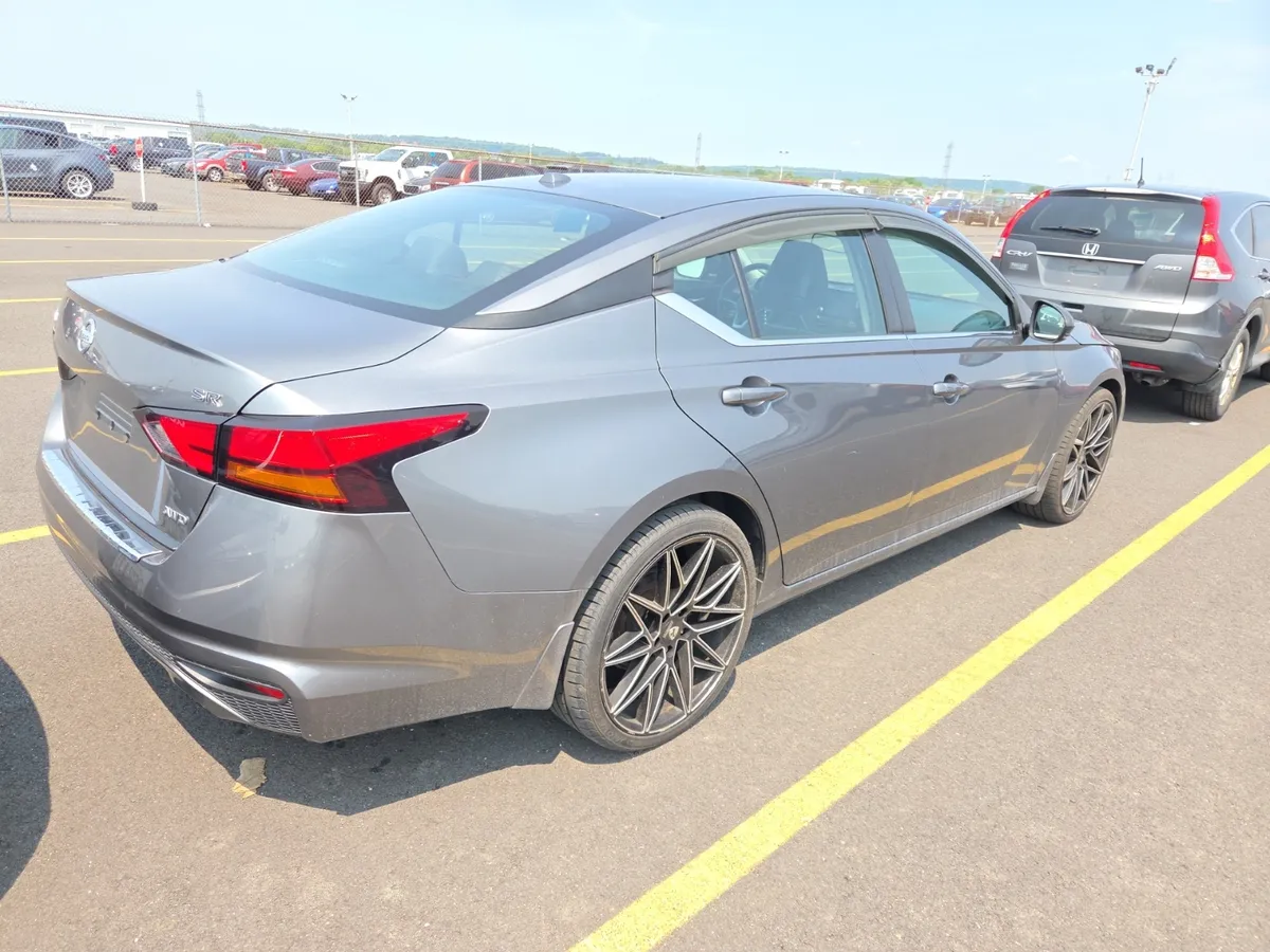Used 2019 Nissan Altima 2.5 SR Sedan