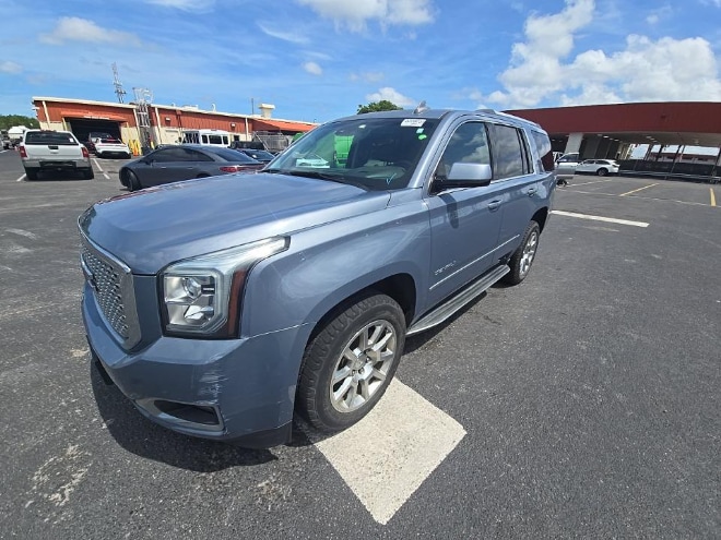 2016 GMC Yukon 4WD Denali's photo