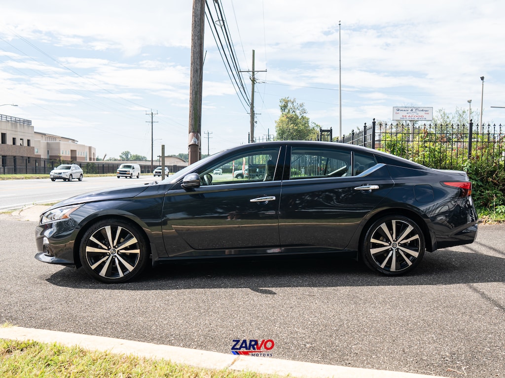 Used 2020 Nissan Altima 2.5 Platinum Sedan