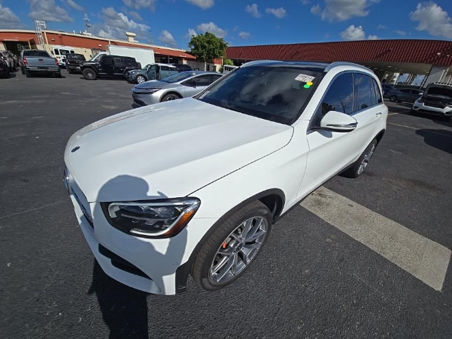 2020 Mercedes-Benz GLC GLC300's photo