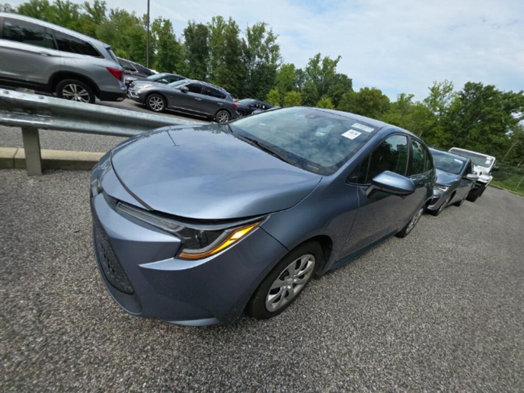 Used 2022 Toyota Corolla LE Sedan