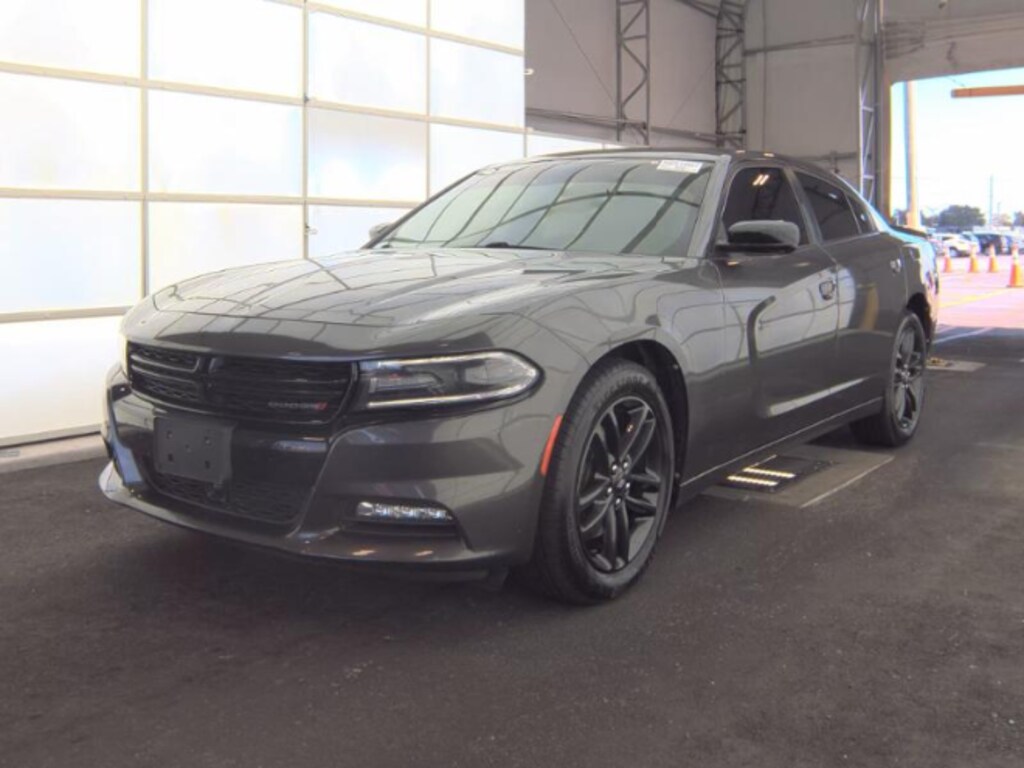 Used 2019 Dodge Charger SXT Sedan