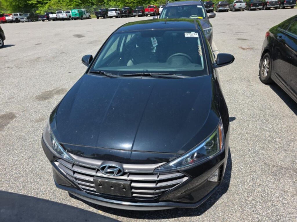 Used 2019 Hyundai Elantra SE Sedan